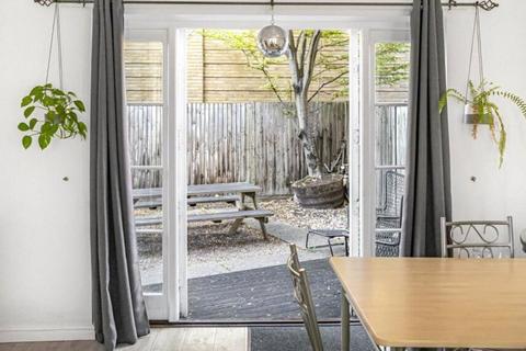 undefined, Umfreville Road, London, N4