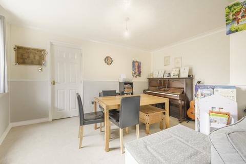 undefined, FRANCOMES, SWINDON SN25