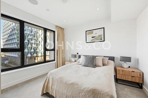 1 bedroom apartment for sale, One Linear Place, Nine Elms, SW11