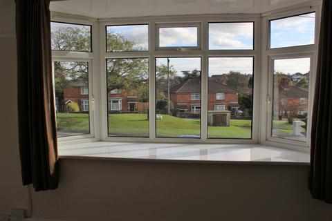 2 bedroom flat to rent, Ringwood Road, Poole BH14