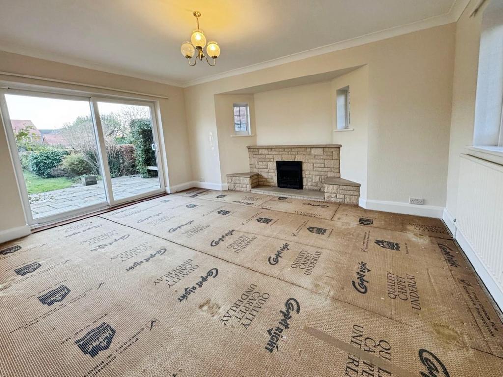 Living Room.jpg