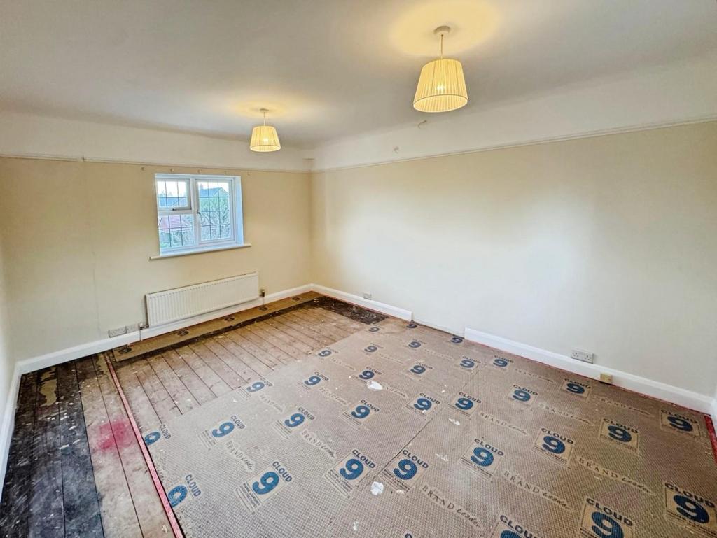 Bedroom One.jpg