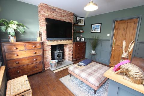 2 bedroom terraced house for sale, High Street, Arlesey, SG15