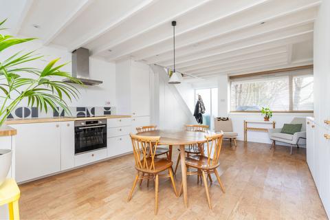 undefined, Langton Close, Winchester, SO22