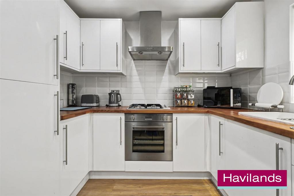 Berkeley Gardens N21 2 BD-1.jpg