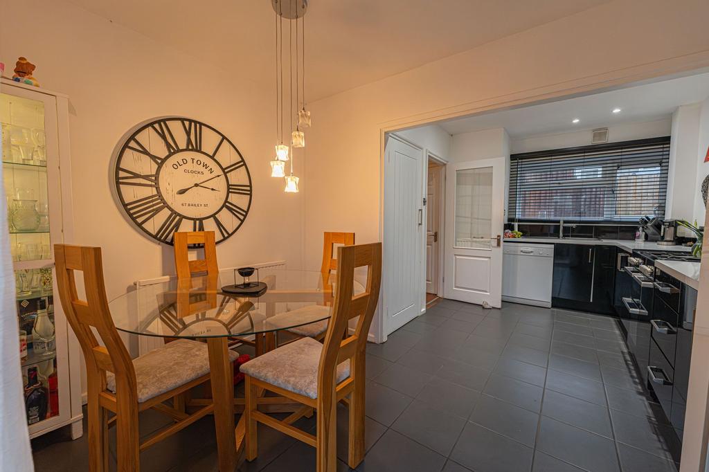 Kitchen / Diner