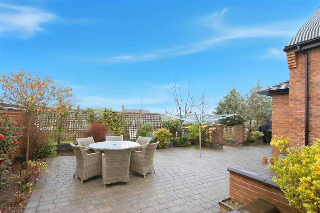 Rear Patio 2