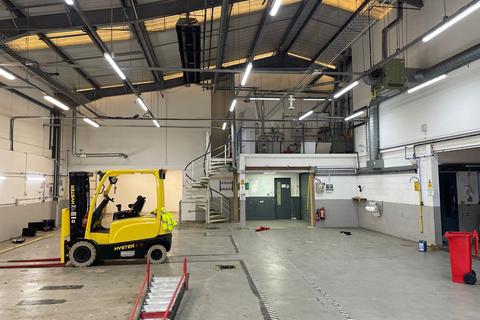 Retail property (high street) to rent, 110 Small Heath Hwy Birmingham B10 0BW