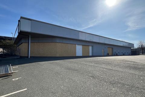 Retail property (high street) to rent, 110 Small Heath Hwy Birmingham B10 0BW