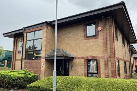 Office to rent, Moorfield Close Yeadon LS19 7YA