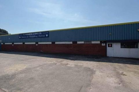 Warehouse to rent, 23 Elizabeth St Manchester M8 8BB