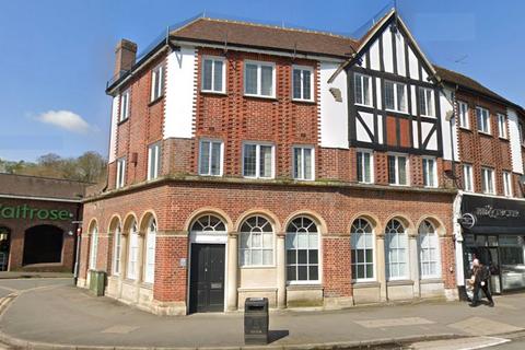 Restaurant to rent, 1-3 Croydon Rd Caterham CR3 6PA