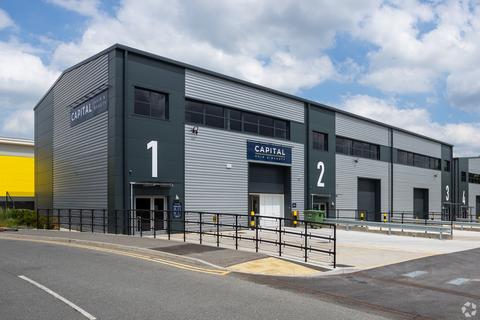 Warehouse to rent, Ellesfield Av Bracknell RG12 8YS