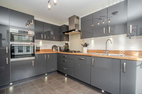 4 bedroom detached house for sale, St. Vincent Avenue, Newton Leys, Milton Keynes, MK3