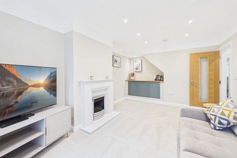 3 bedroom semi-detached house for sale, Courtfield, Ormskirk L39 1LB