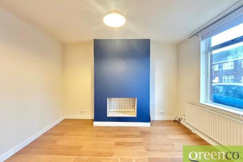 2 bedroom terraced house to rent, Boarshaw Road, Rochdale M24
