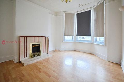 2 bedroom house to rent, Walpole Road, Margate, CT9 1QG