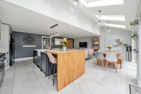 4 bedroom semi-detached house for sale, Hursley Road, Chandlers Ford