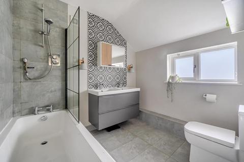 4 bedroom semi-detached house for sale, Hursley Road, Chandlers Ford
