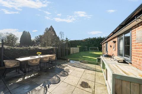 4 bedroom semi-detached house for sale, Hursley Road, Chandlers Ford