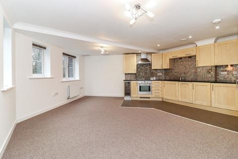 2 bedroom flat for sale, Wharf Way, Hunton Bridge, WD4