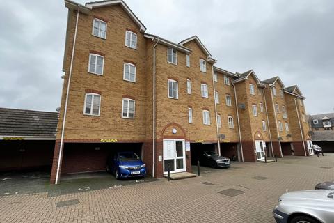 1 bedroom flat for sale, 63 Timber Court, Grays, Essex RM17 6PW