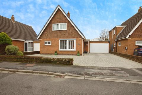 3 bedroom detached house for sale, Westfield Drive, Preston, PR4