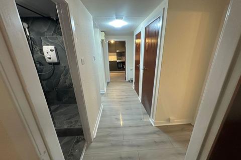 2 bedroom flat for sale, Burnside Street, Campbelltown PA28