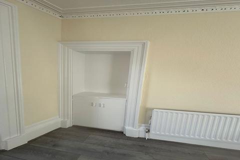 3 bedroom flat for sale, Harvey Lane, Campbeltown PA28