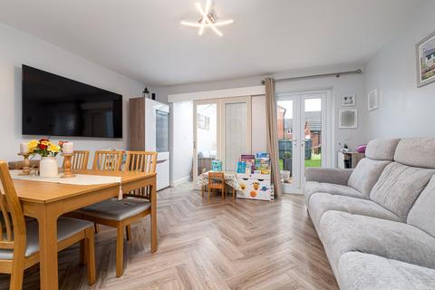 3 bedroom semi-detached house for sale, Glen Road, Loughborough, Leicestershire