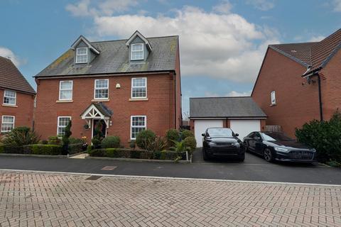 undefined, Aginhills Drive, Taunton TA2