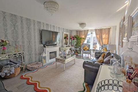 5 bedroom detached house for sale, Aginhills Drive, Taunton TA2