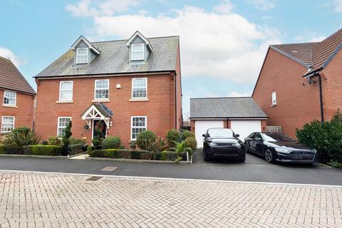 5 bedroom detached house for sale, Aginhills Drive, Taunton TA2