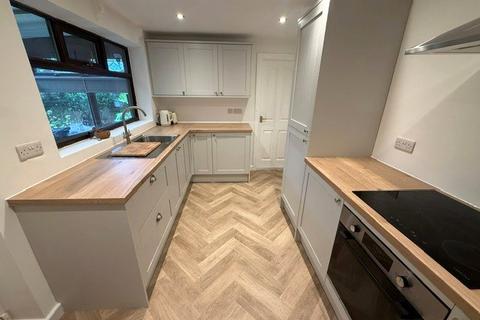 3 bedroom detached house for sale, Marple Close, Standish