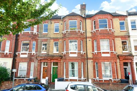 3 bedroom flat for sale, Handforth Road, London, SW9