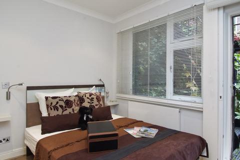 1 bedroom apartment for sale, Monmouth Road Westbourne Grove, London, W2