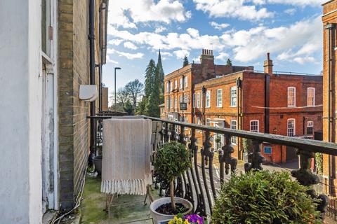 2 bedroom apartment for sale, Southgate Street, Winchester, SO23