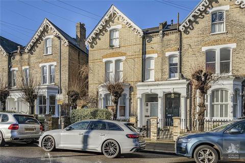 2 bedroom apartment for sale, Winthorpe Road, London, SW15