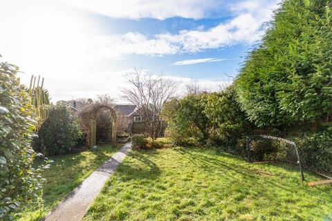 3 bedroom semi-detached house for sale, Landor Avenue, Killay, SA2