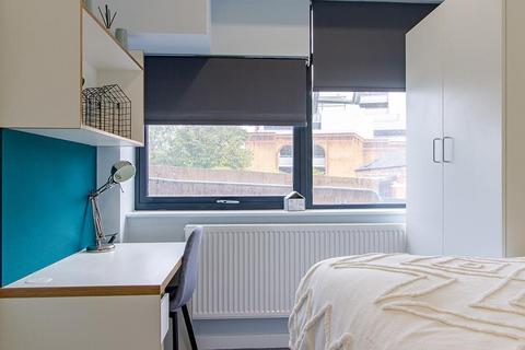 1 bedroom in a flat share to rent, Hill Street, Coventry CV1