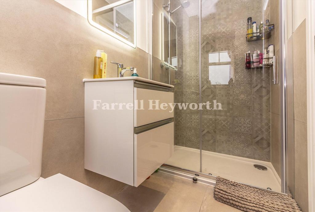 En Suite b