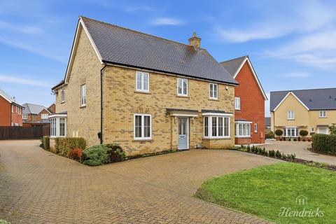 4 bedroom detached house for sale, Beehive Lane, Hockley, SS5 4