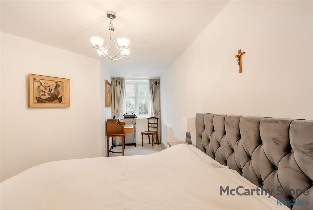 8676973-interior16.jpg