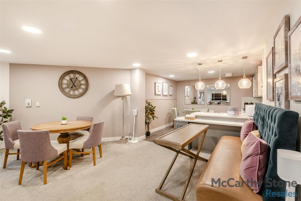 8676973-interior26.jpg
