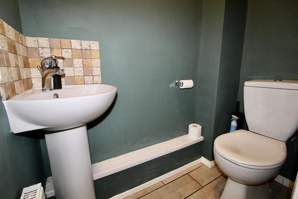 Downstairs Guest WC