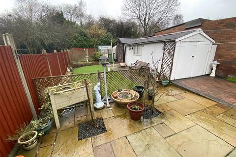 3 bedroom semi-detached house for sale, Wedgewood Crescent, Ketley, Telford, Shropshire, TF1