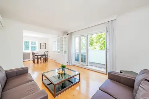2 bedroom apartment to rent, Avenue Road, London NW8