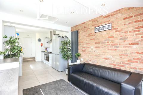 1 bedroom in a house share to rent, Tyrwhitt Road, London, SE4