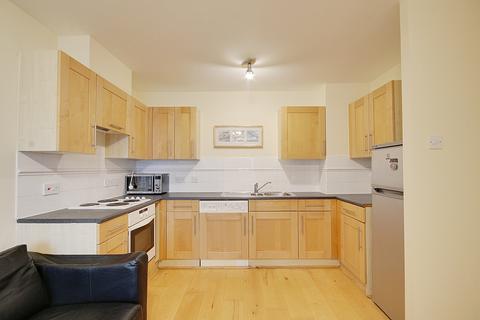 1 bedroom flat to rent, Inverness Mews, Fishguard Way, London, E16