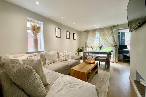 2 bedroom semi-detached house for sale, Open Hearth Close, Pontypool NP4
